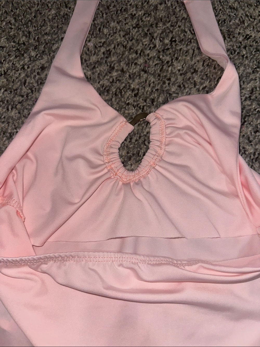 SHEIN Light Pink Halter Top with Front Ring Accent - Picture 4 of 4